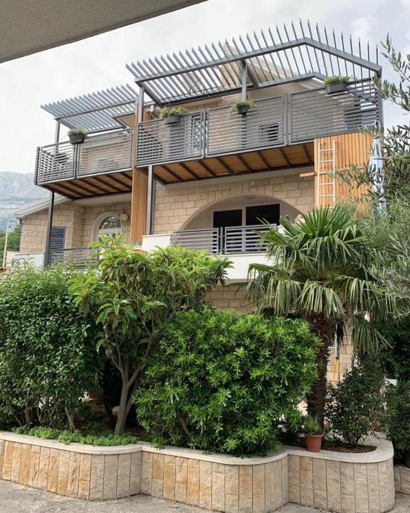 Tucepi House | Villa Jadranka Apartments
