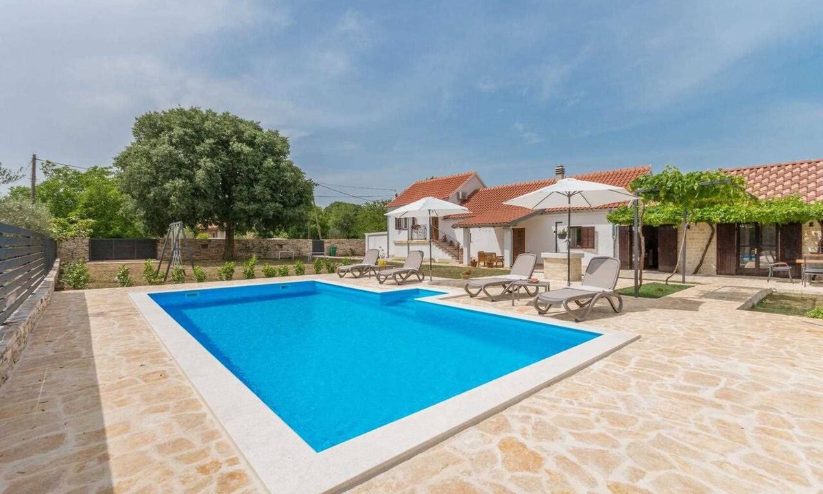 Promina Villa | Villa Ka near NP Krka waterfalls