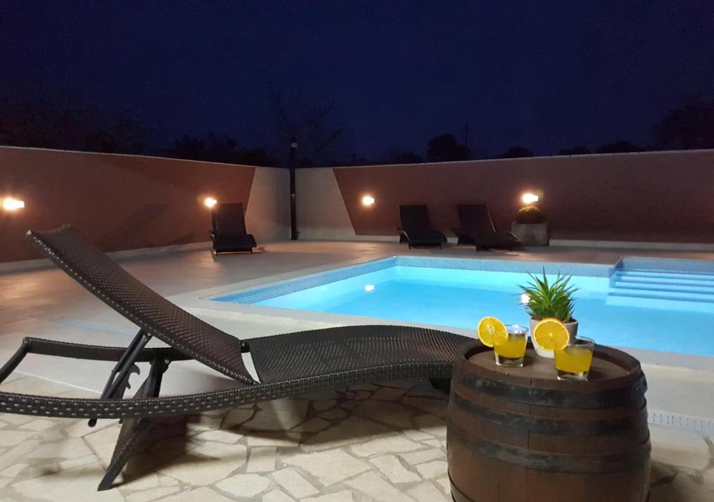 Valbandon House | Villa Komel with Pool
