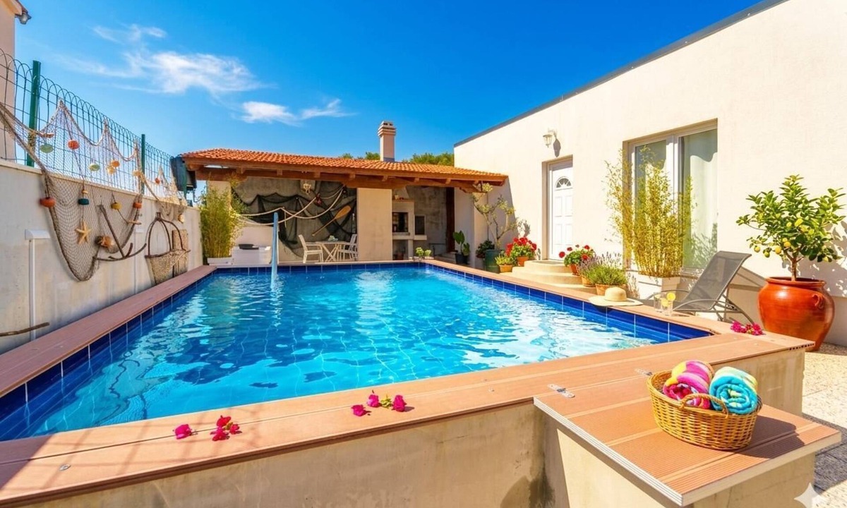 Sveti Filip i Jakov Villa | Villa Lara - Two Bedroom Villa, Sleeps 4