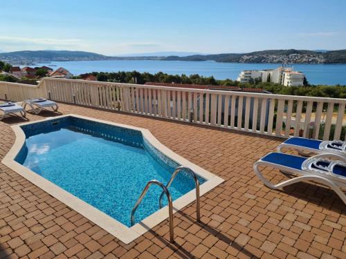 Seget Donji Apartment | Villa Luciana
