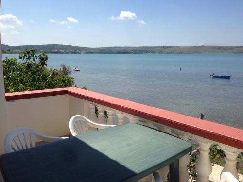 Ljubac Apartment | Villa M - 4 Persons Apartment, Put