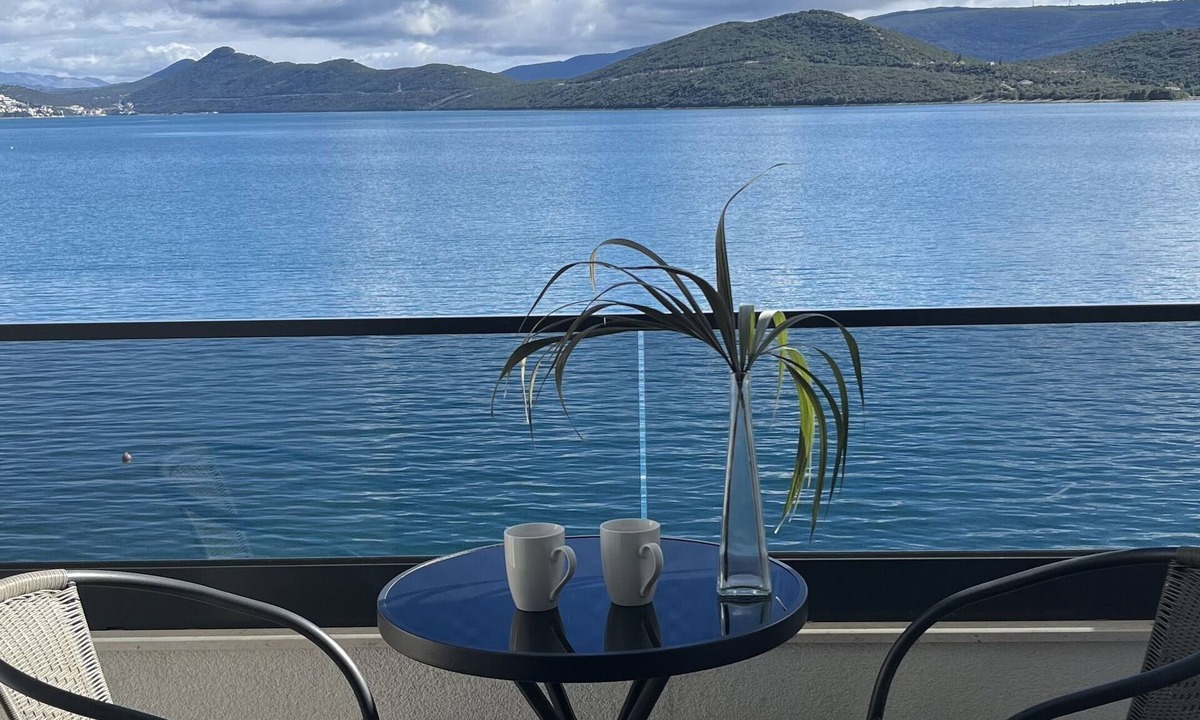 Klek Apartment | Villa Mangata 102 Apartment. Beachfront apartment for an unforgettable stay!