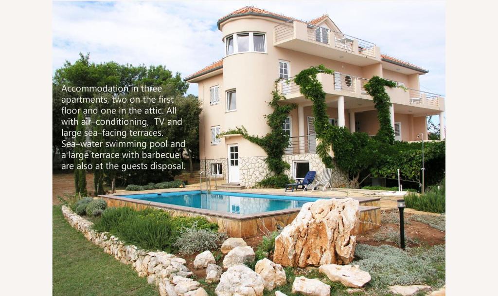 Batalaza Apartment | Villa Maris