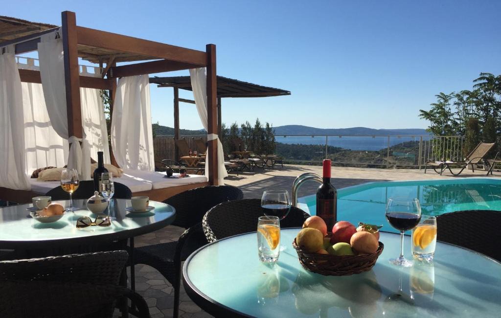 Lozisca Villa | Villa Monica