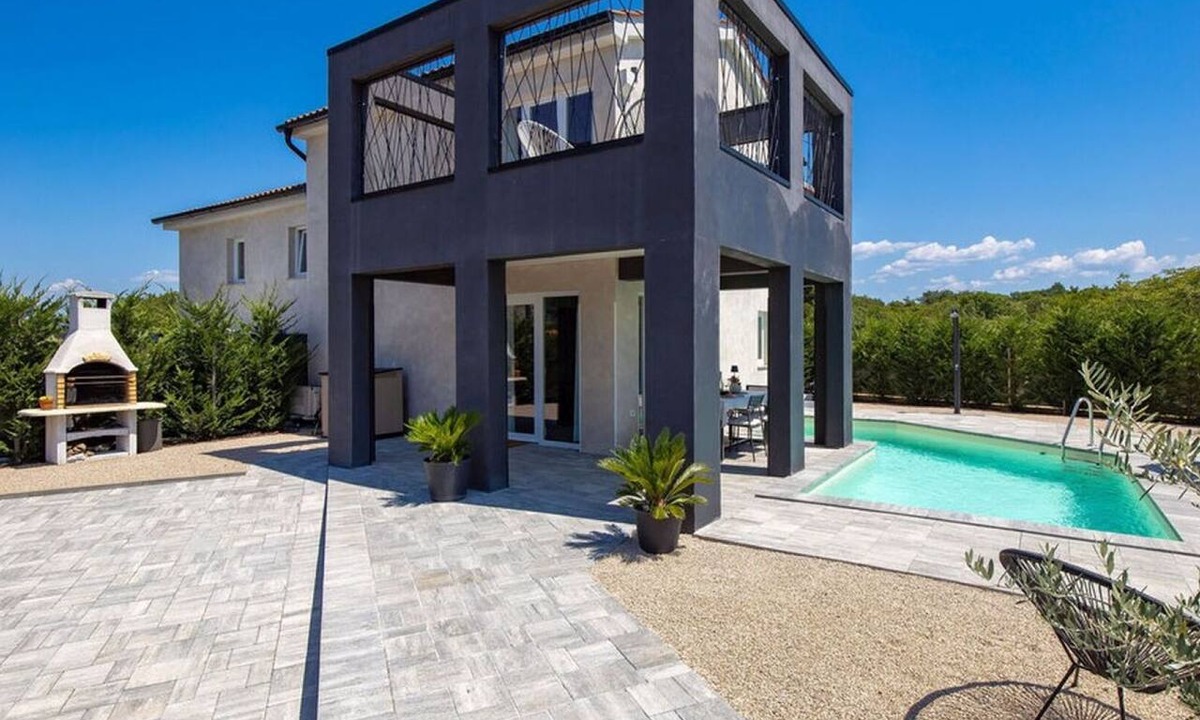 Sveti Ivan Dobrinjski Villa | Villa Nika by Villas Guide
