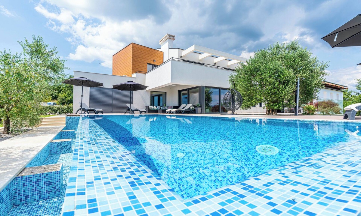 Sveta Katarina Villa | Villa Pedena in Sveta Katarina - Haus für 8-10 Personen