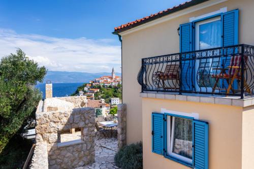 Vrbnik Villa | Villa Pinia