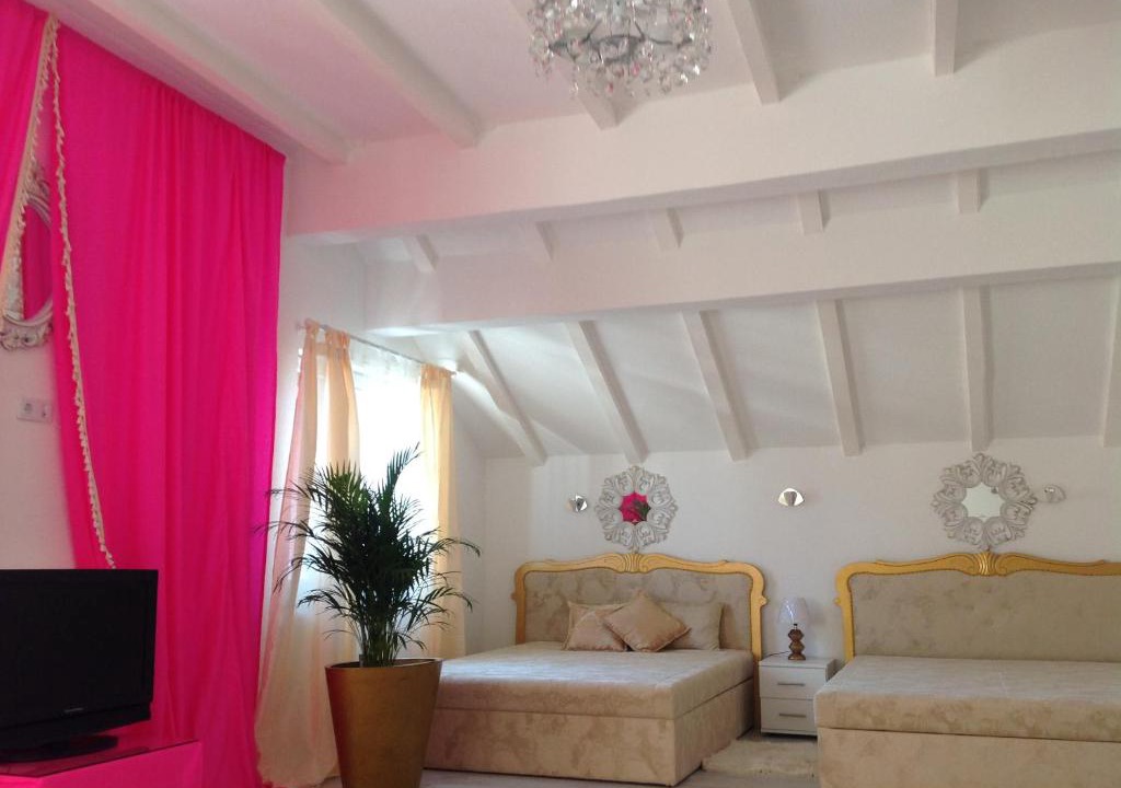 Ilidza Villa | VILLA "PLAY" فيلا " لعب"