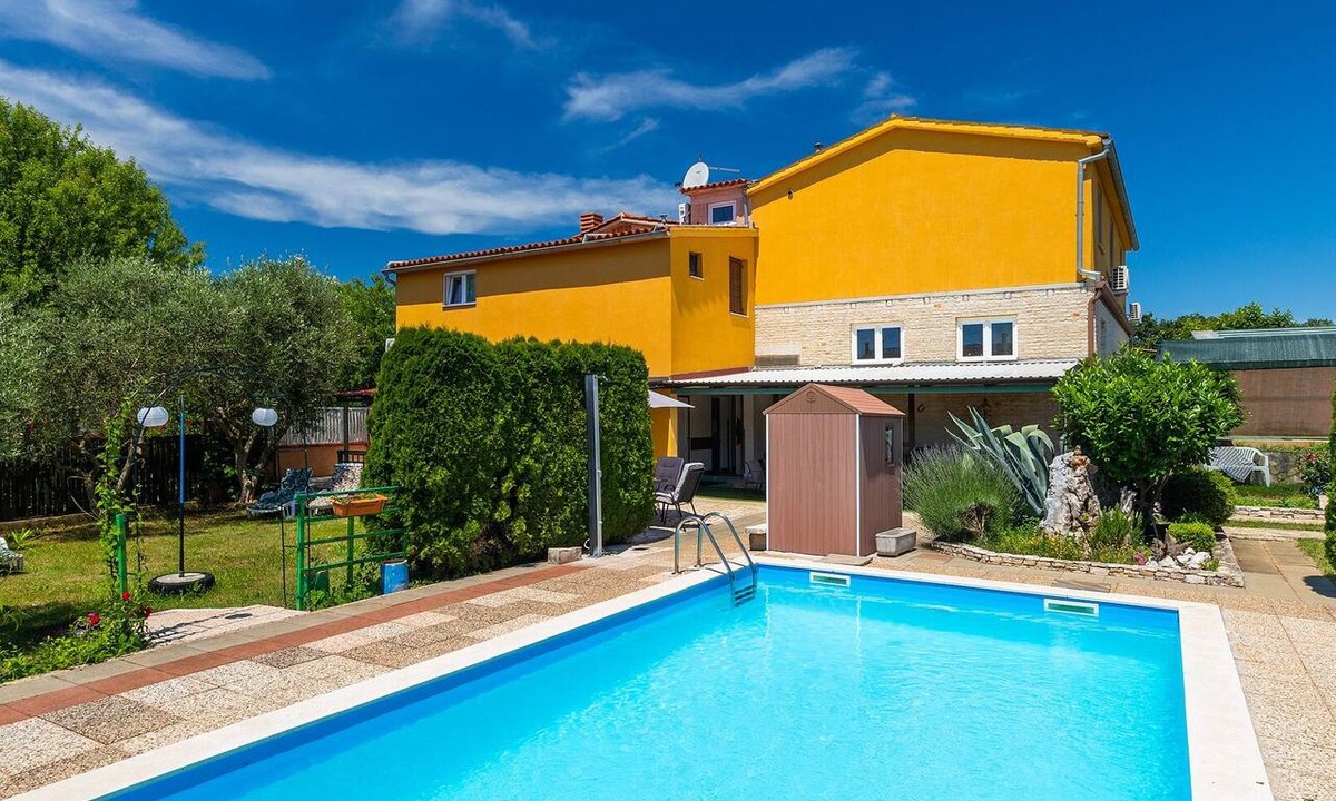 Pavicini Villa | Villa Popovi by Villas Guide