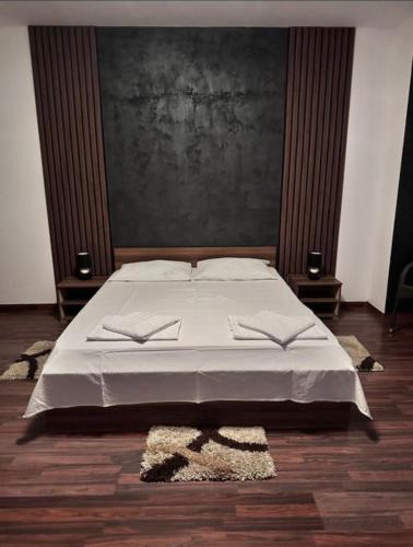 Arad House | Villa Ramiela