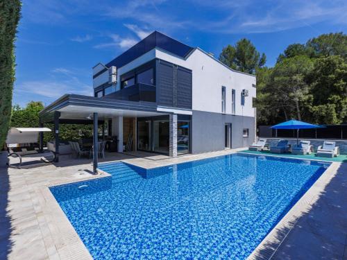 Valbandon Villa | Villa Rial 2 by Interhome