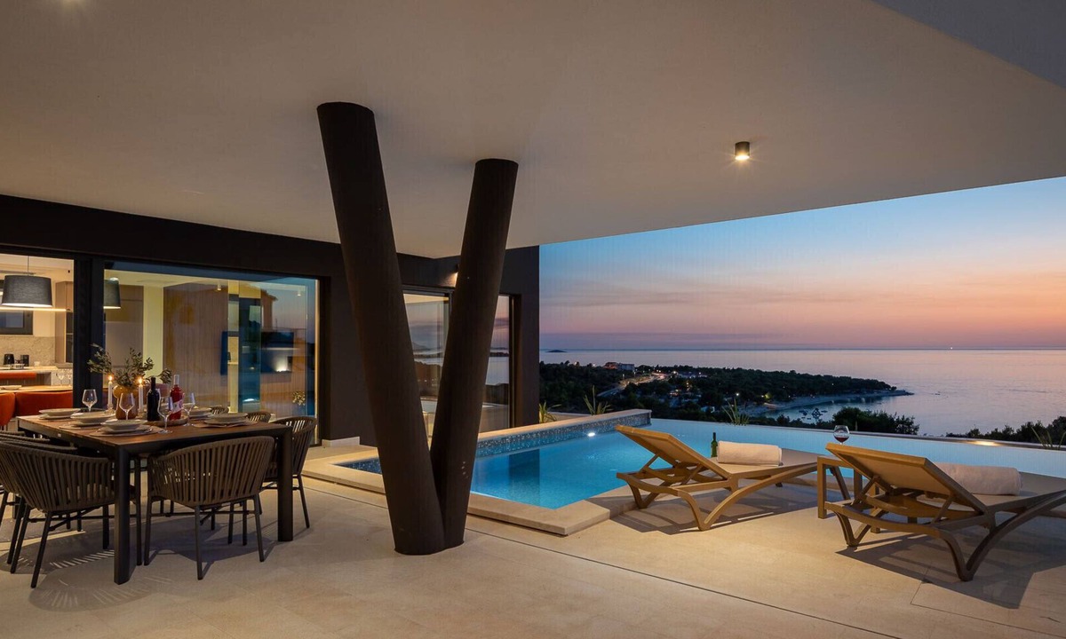 Primosten Burnji Villa | Villa Rossa ZadarVillas