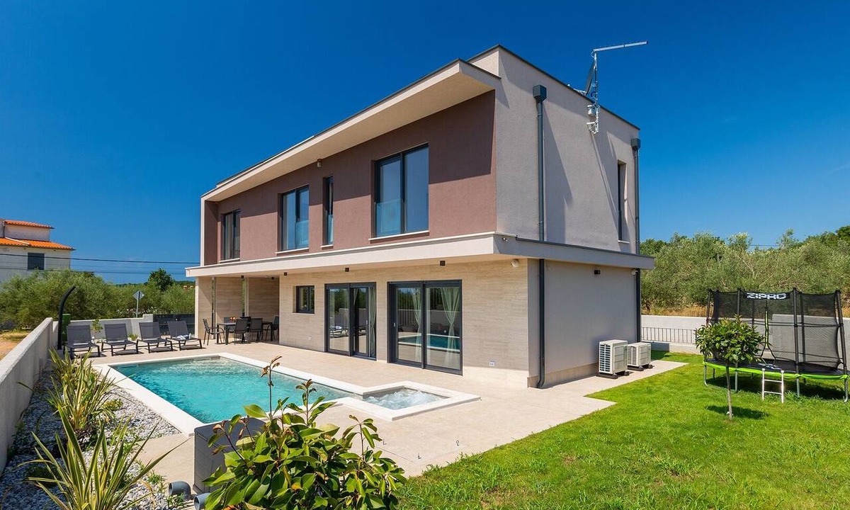 Peruski Villa | Villa Sofia - SeaView&Hydromassage by Villas Guide
