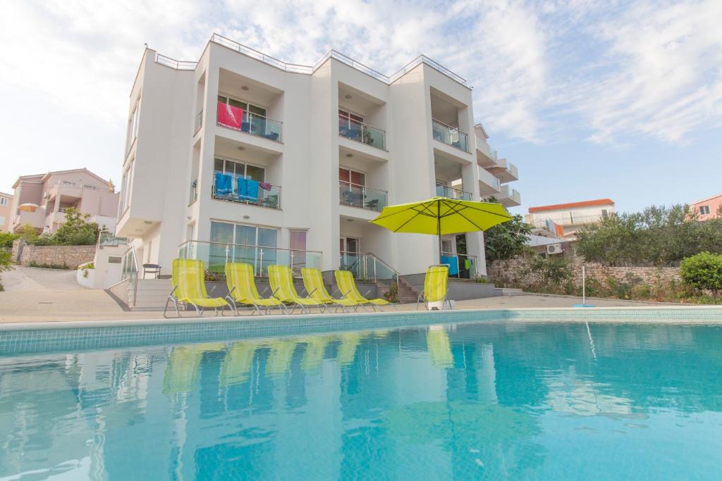 Razanj Apartment | Villa Sunset