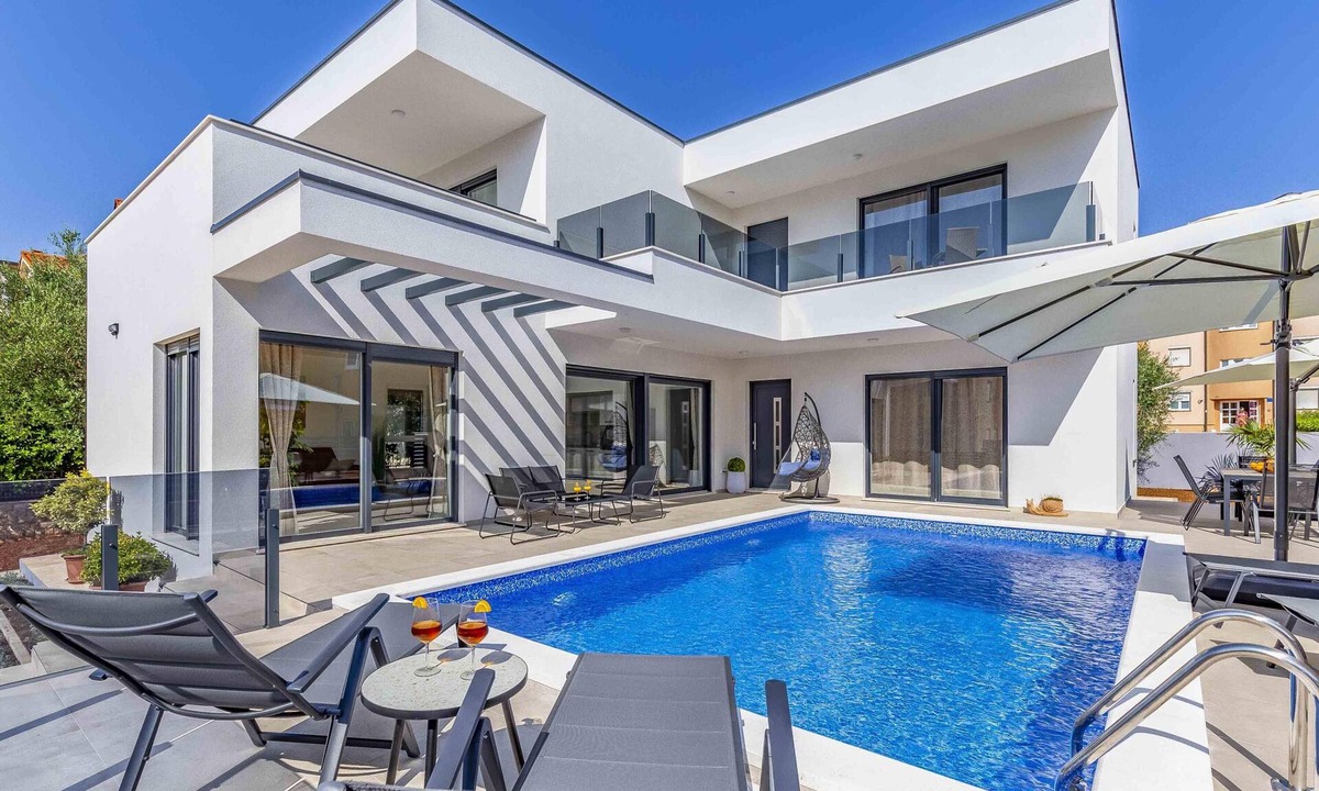 Medulin Villa | Villa Tamara - 5 min to Medulin beach - istriensonne 0732