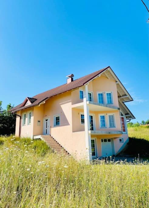 Seliste Villa | Villa TeslaS