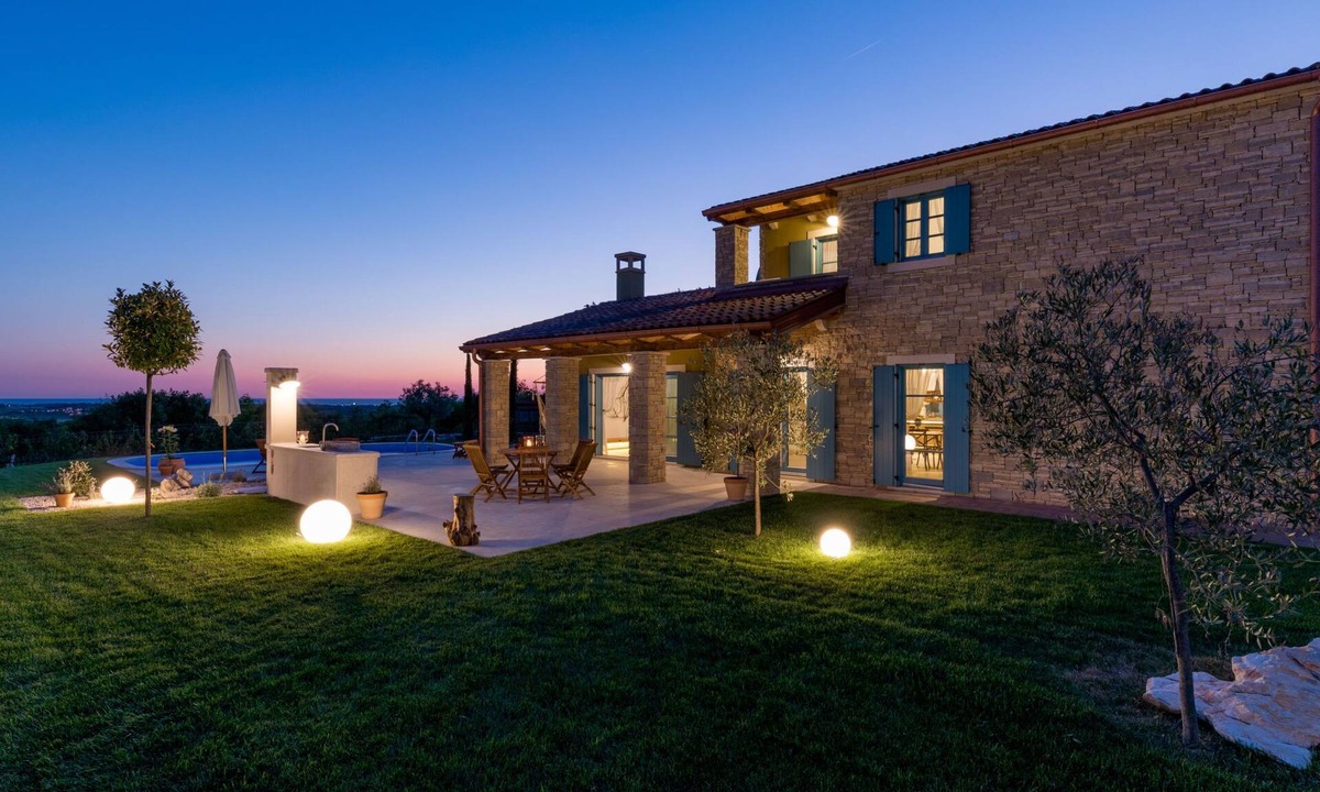 Vardica House | Villa Toscana by Interhome