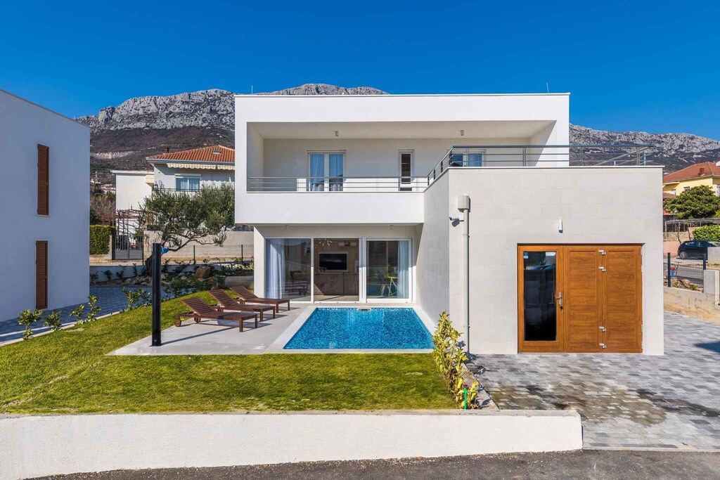 Kastel Gomilica House | Villa Villa Andreja **** with pool!