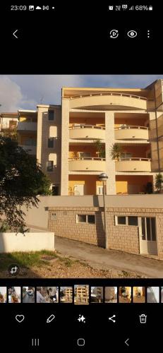 Vrpolje Apartment | Villa Vujcic
