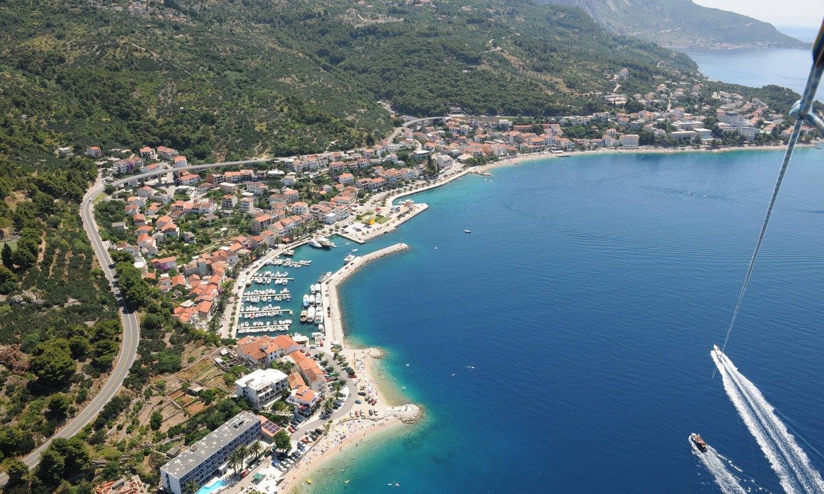 Podgora Villa | Villa with pool, tennis court, mini golf and stunning views