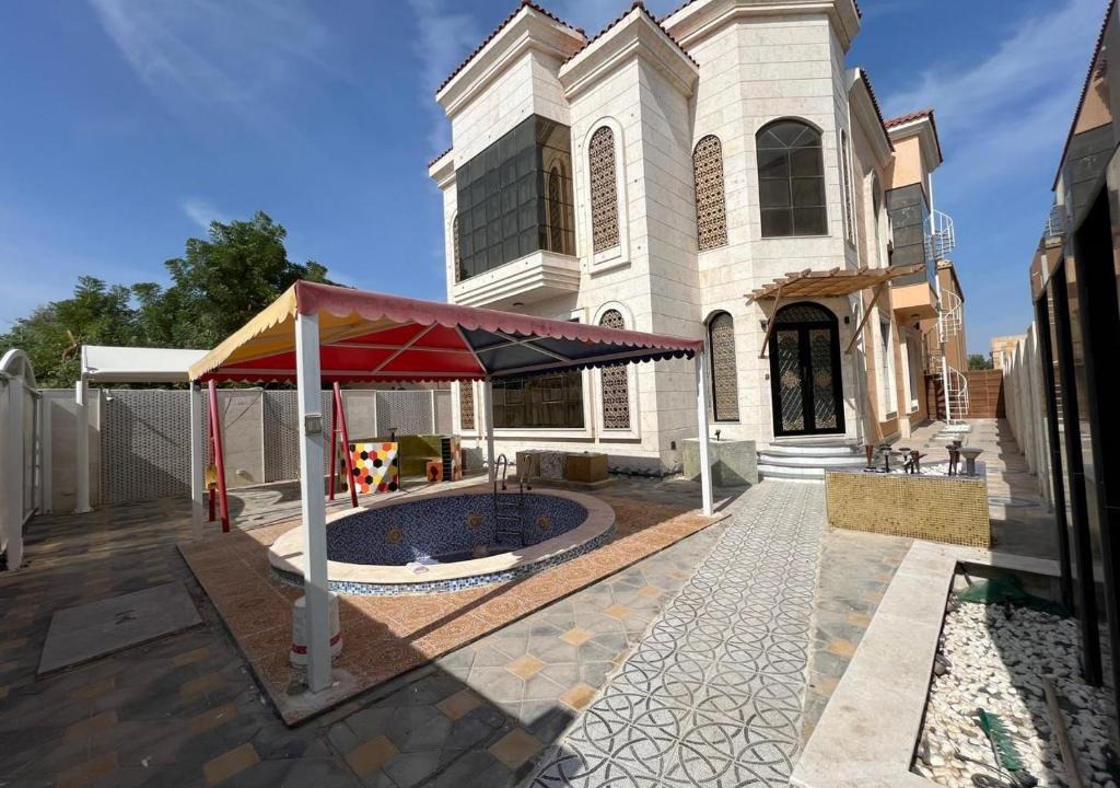 Ajman Villa | Villa with Private pool
