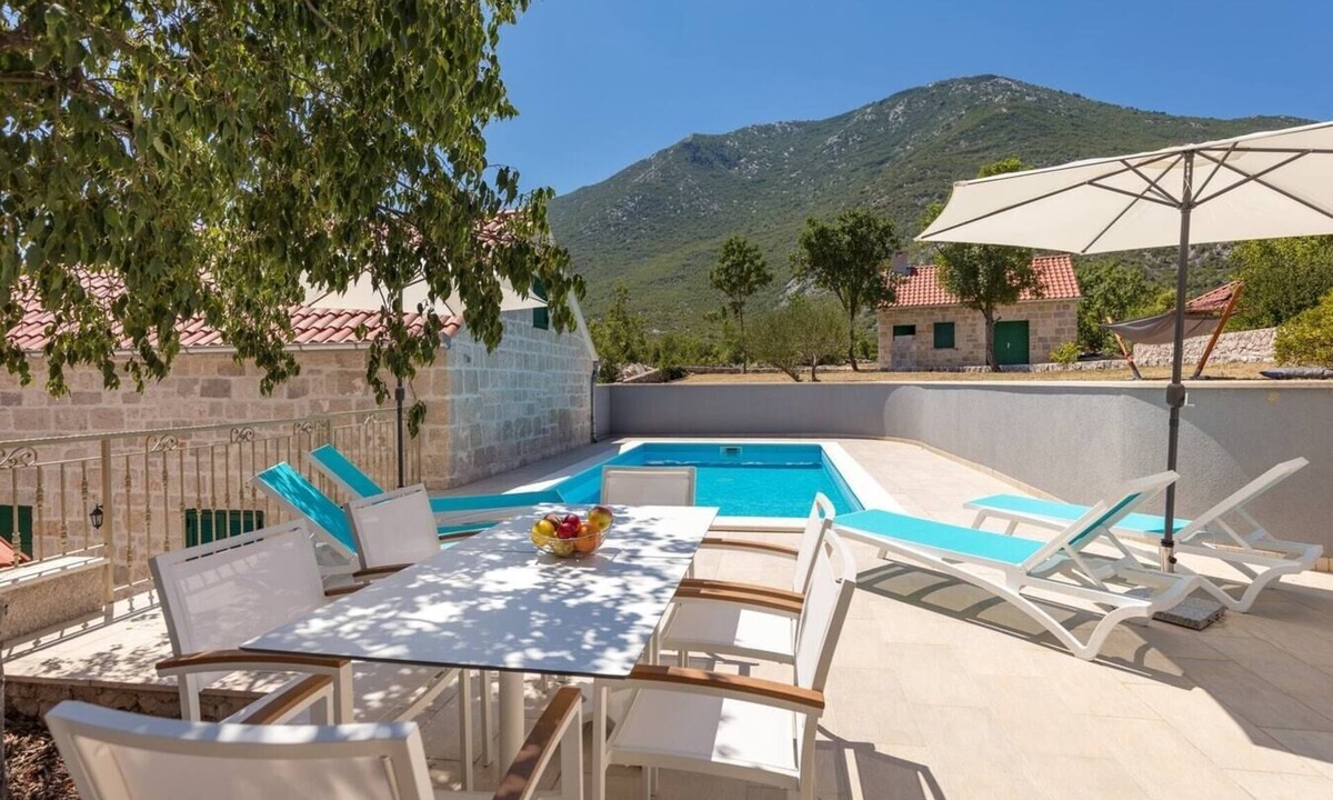 Tucepi Villa | Villa Zorica, villa with private pool in Zupa