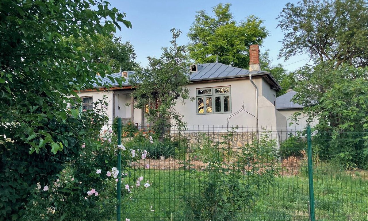 Breaza Cottage | Vineyard Cottage - an Hour from Bucharest