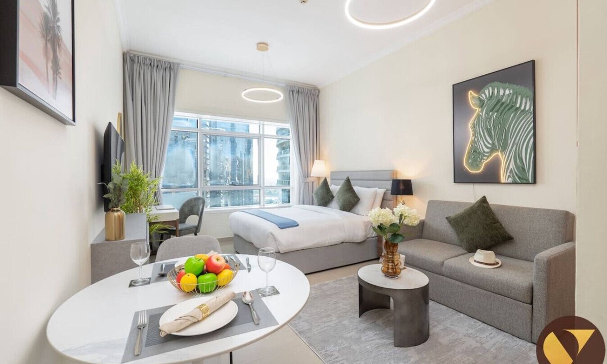 Jumeirah Lake Towers Apartment | Vogue, JLT Lake City Tower near Marina and JBR