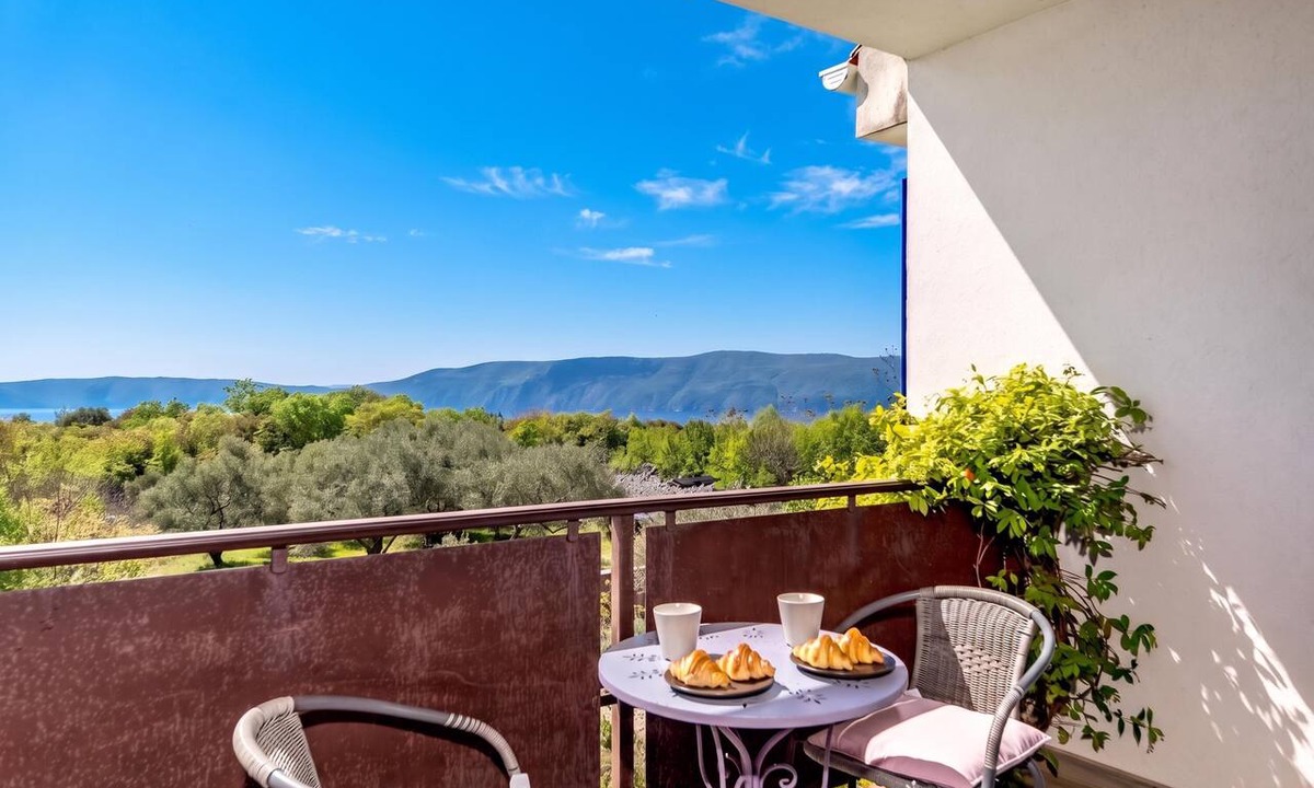 Brzac Apartment | Wabi Sabi Apt4 Pool & Sea View, Brzac, Croatia