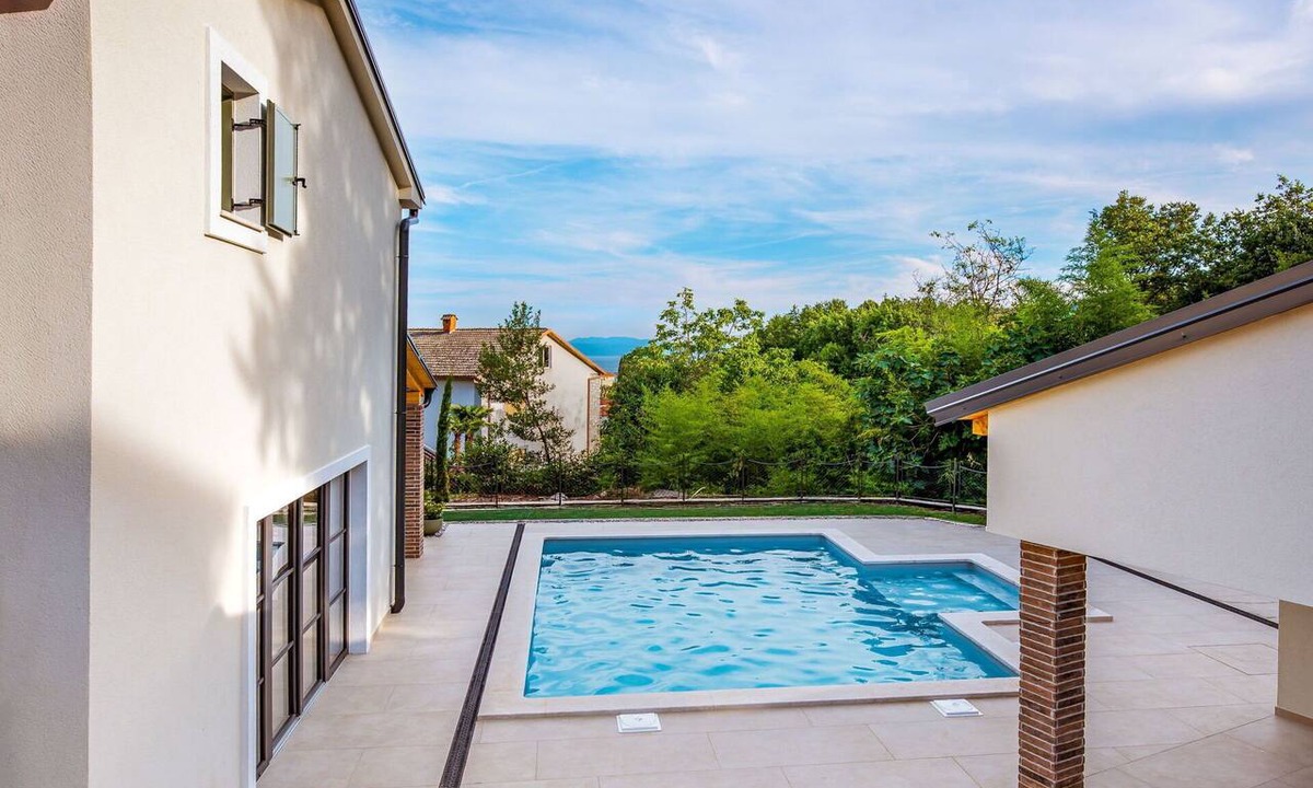 Opric Villa | Wonderful private villa for 8 people with A/C, private pool, WIFI, TV, terrace and pets allowed