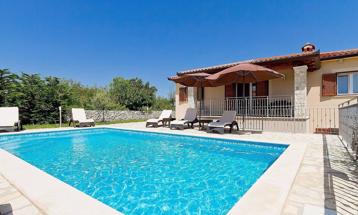 Salakovci Villa | Wonderful private villa for 10 guests with private pool, WIFI, A/C, TV, terrace and pets allowed