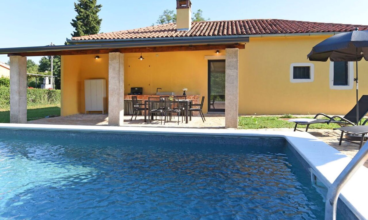 Snasici House | Wonderful private villa for 6 guests with A/C, WIFI, private pool, TV, terrace and pets allowed