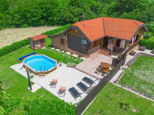Vrbovec House | Wooden Retreat with Pool, Sauna & BBQ by Destination Green Croatia