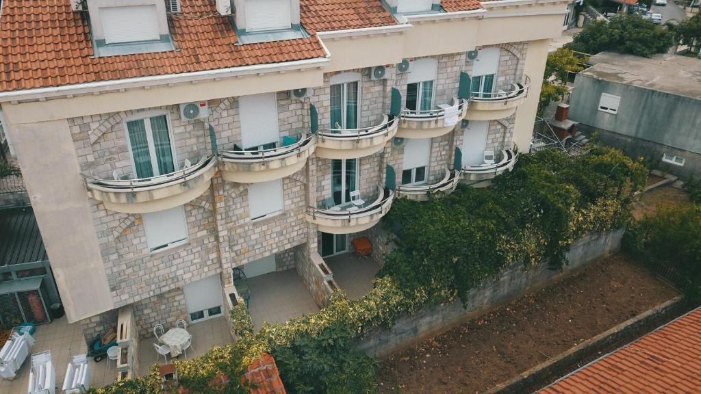 Neum Hotel | Youth Hotel Lav