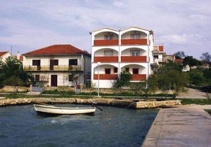 1 bedroom accommodation in Jadrtovac