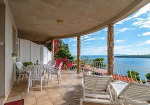 1 Bedroom Awesome Apartment In Blato in Prizba