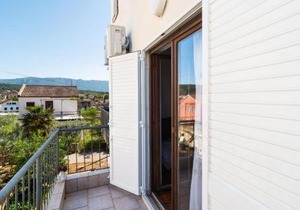 1 Bedroom Beautiful Apartment In Vrboska in Vrboska