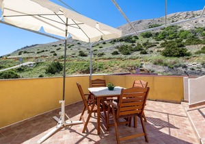 1 bedroom stunning apartment in Bosana