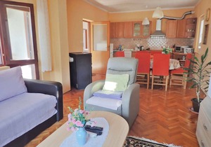 100 m² Apartment ∙ 3 bedrooms ∙ 7 guests
