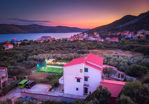 120 m² Apartment ∙ 3 bedrooms ∙ 6 guests