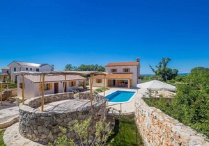 163 m² Villa ∙ 3 bedrooms ∙ 8 guests