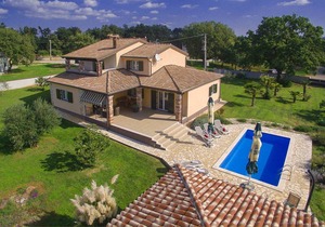 170 m² Villa ∙ 3 bedrooms ∙ 8 guests
