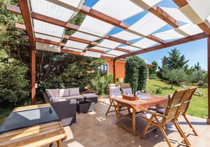 2 bedroom accommodation in Galizana