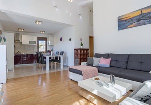 2 bedroom accommodation in Galizana