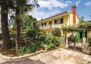 2 bedroom accommodation in Labin