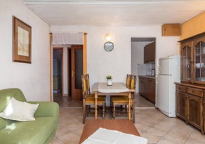 2 bedroom lovely apartment in Barbat na Rabu in Barbat na Rabu