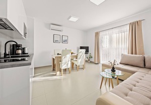 2bedroom apartment - ground floor