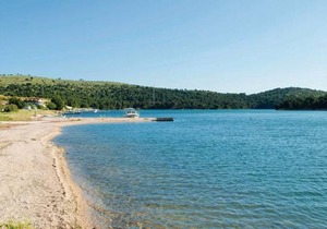 3 bedroom accommodation in Jadrtovac