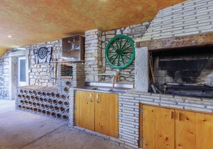 3 bedroom accommodation in Galizana